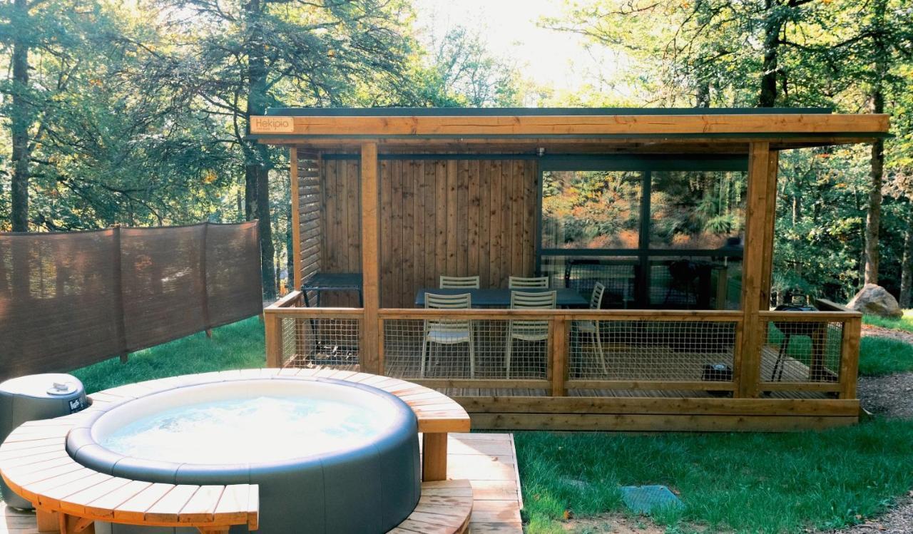 Lodge Avec Spa Privatif - Foret Et Lac Liginiac Exterior foto