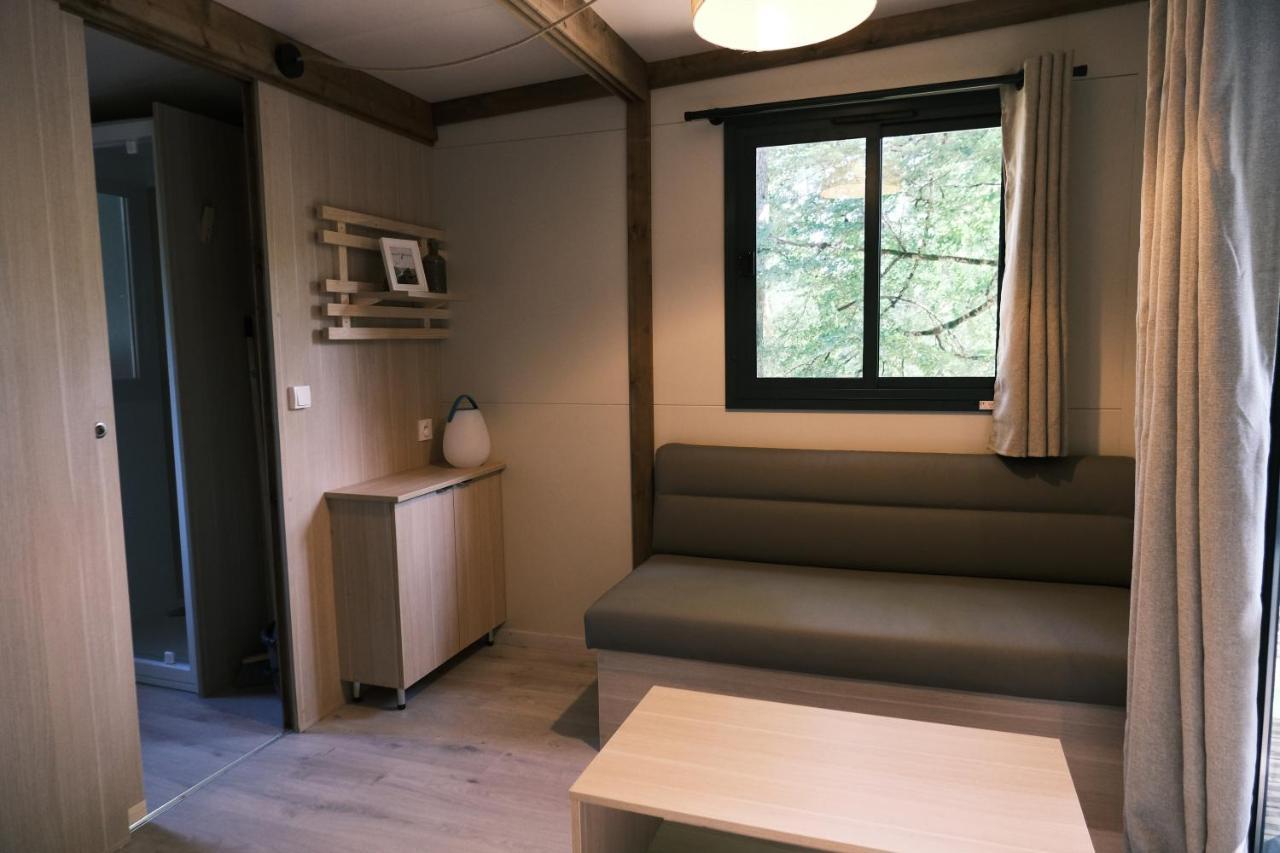 Lodge Avec Spa Privatif - Foret Et Lac Liginiac Exterior foto